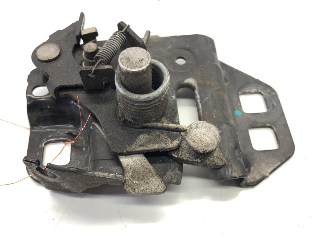 [STARK-547514] Cierre de capó Ford Mondeo V liftback (CE) 2014-2022