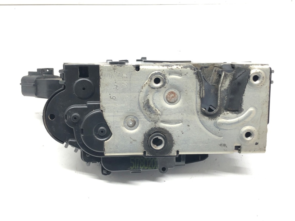 [STARK-549870] Cerradura de puerta delantera derecha Fiat Croma (194_) 2005-2022