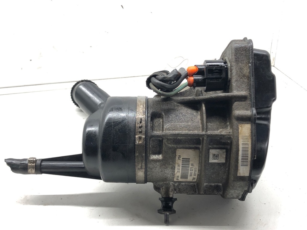 [STARK-551586] Bomba de dirección asistida PEUGEOT 308 I (4A_, 4C_) 2007-2016