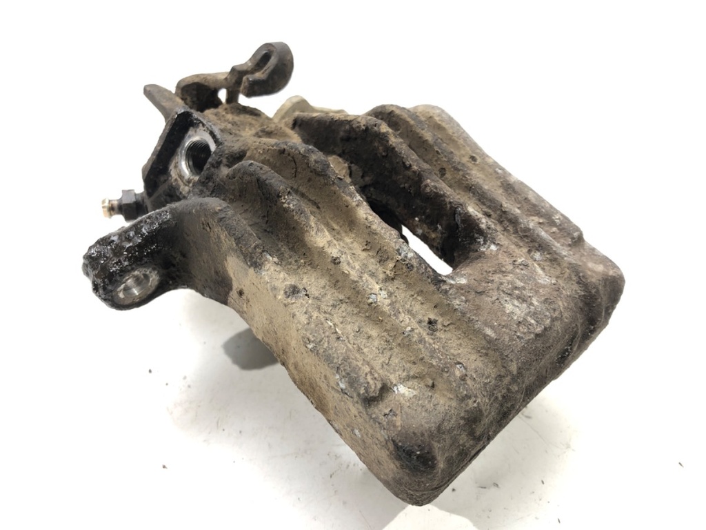 [STARK-551862] Pinza de freno trasera izquierda VW Golf IV (1J1) 1997-2008