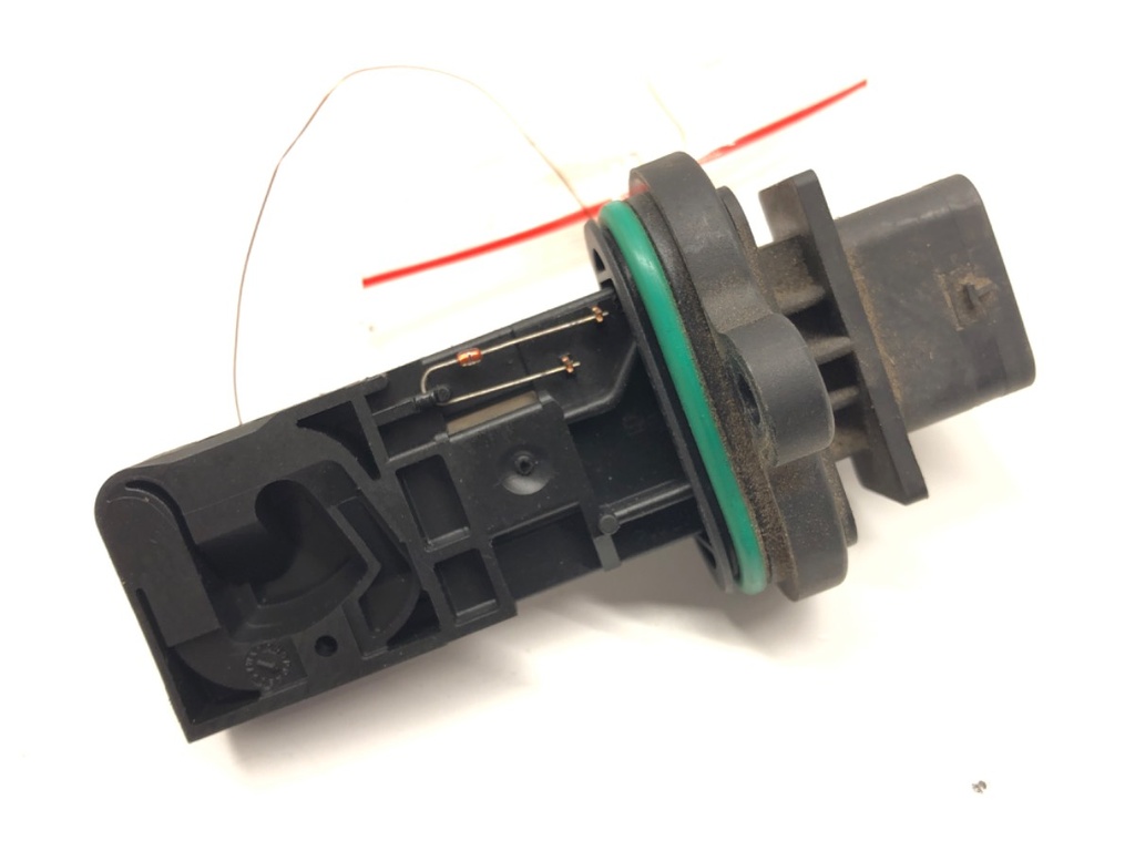 [STARK-570377] Sensor de flujo de masa de aire BMW Serie 7 (F01, F02, F03, F04) 2008-2015