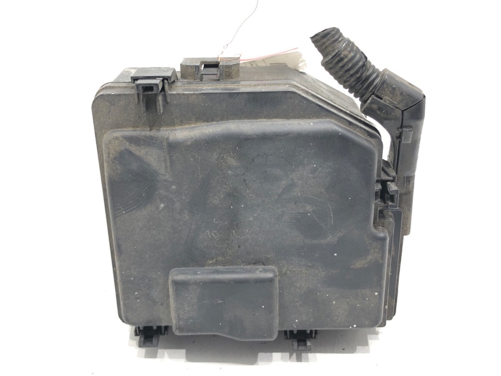 [STARK-587341] Caja de fusibles Honda Civic VIII Hatchback (FN, FK) 1.4 73 kW 2008-2022
