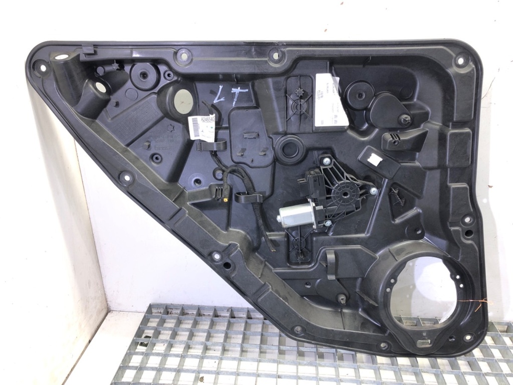 [STARK-597049] Elevador de ventana trasero izquierdo Mercedes-Benz Clase B Sports Tourer (W246, W242) 2011-2018