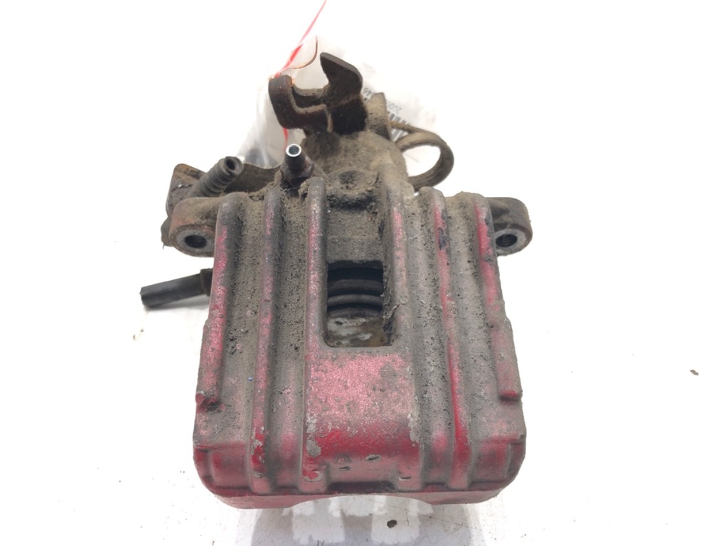 [STARK-604675] Pinza de freno trasera izquierda VW Passat B5 (3B2) 1.9 TDI 66 kW (90 CV) 1996-2001