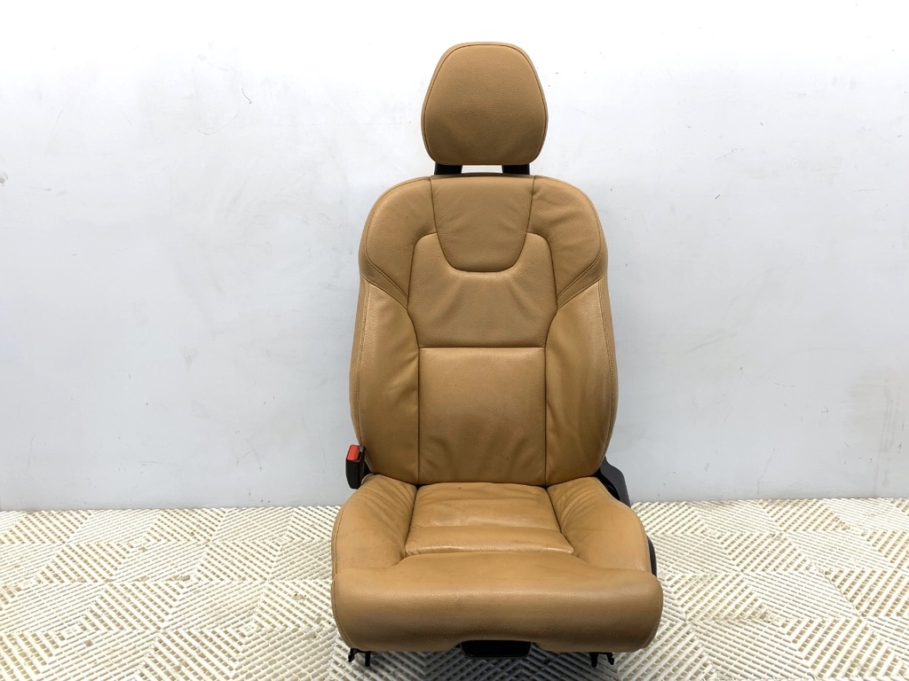 [STARK-896299] Asiento delantero izquierdo Volvo XC60 II (246) 2017-2022
