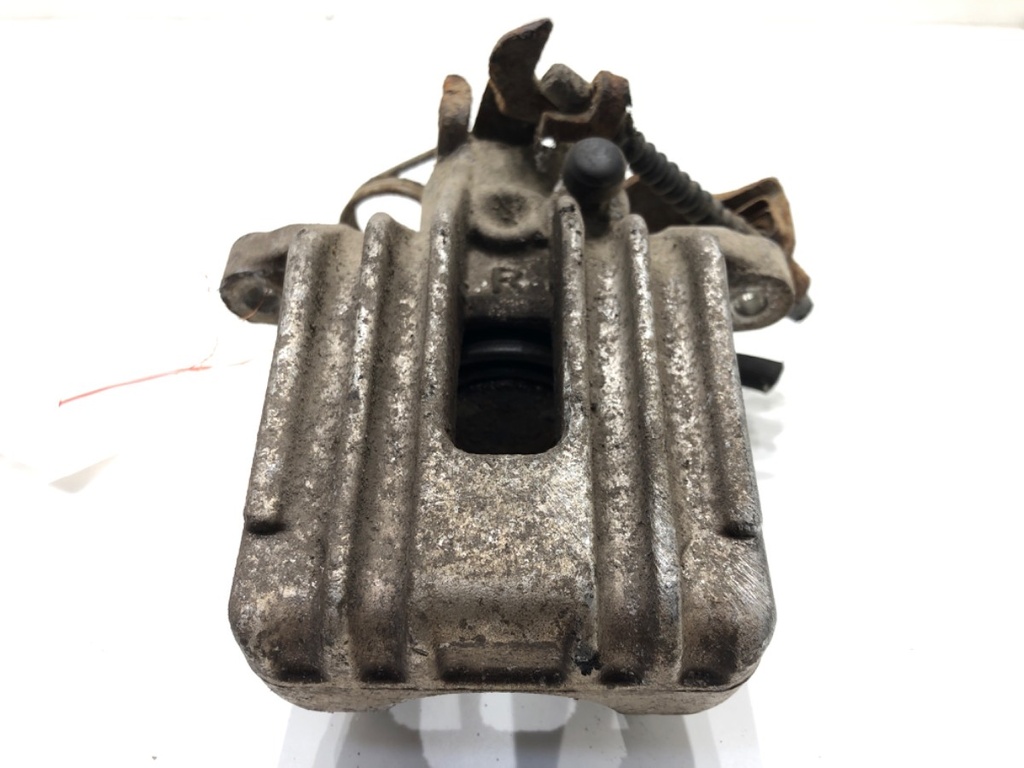 [STARK-621054] Pinza de freno trasera derecha Audi A4 B5 (8D2) 1994-2001