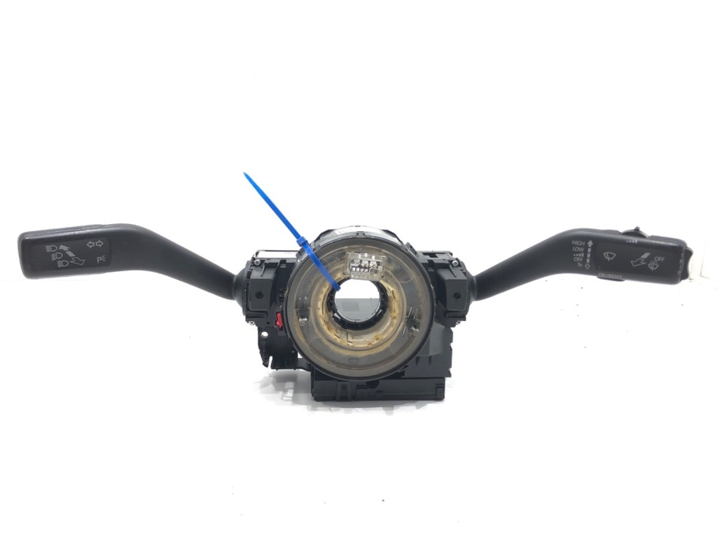 [STARK-624870] Combinado de luces VW Passat B6 (3C2) 1.4 TSI 90 kW 2007-2010