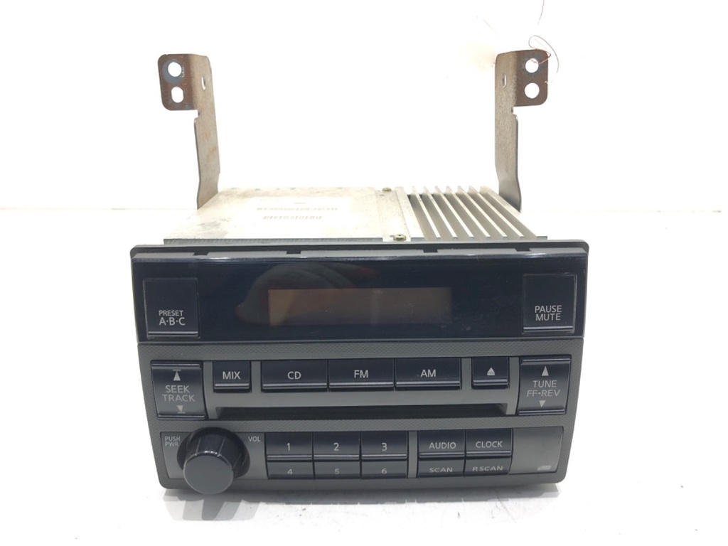 [STARK-633022] Radio Nissan Altima (L31) 2001-2007