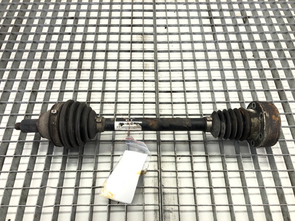[STARK-670482] Soporte de eje delantero izquierdo SEAT Ibiza IV (6J5, 6P1) 2008-2017
