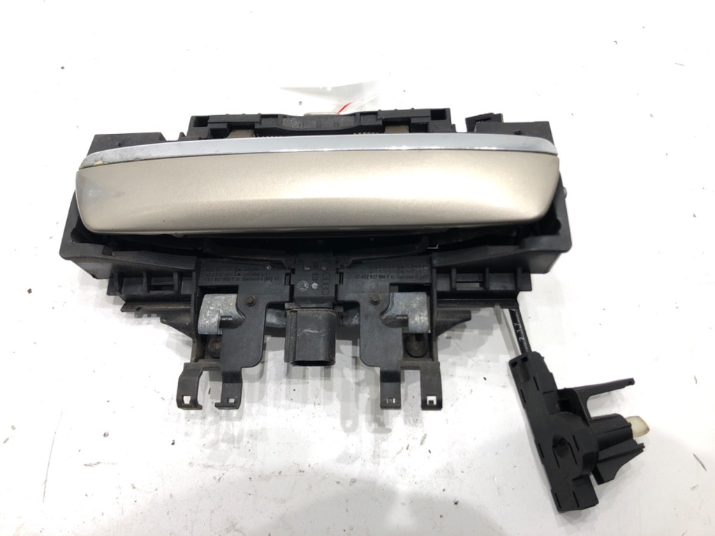 [STARK-670671] Manilla exterior de puerta delantera izquierda Audi A8 D3 (4E2, 4E8) 2002-2010