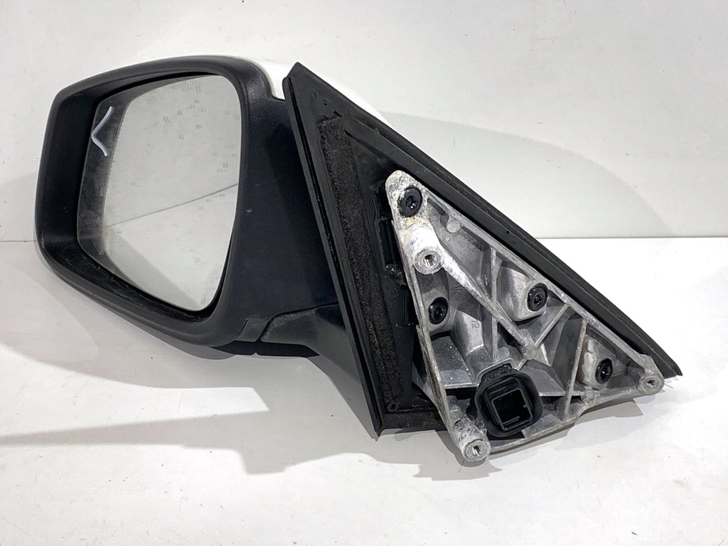 [STARK-829640] Retrovisor izquierdo BMW X1 (F48) 2014-2022