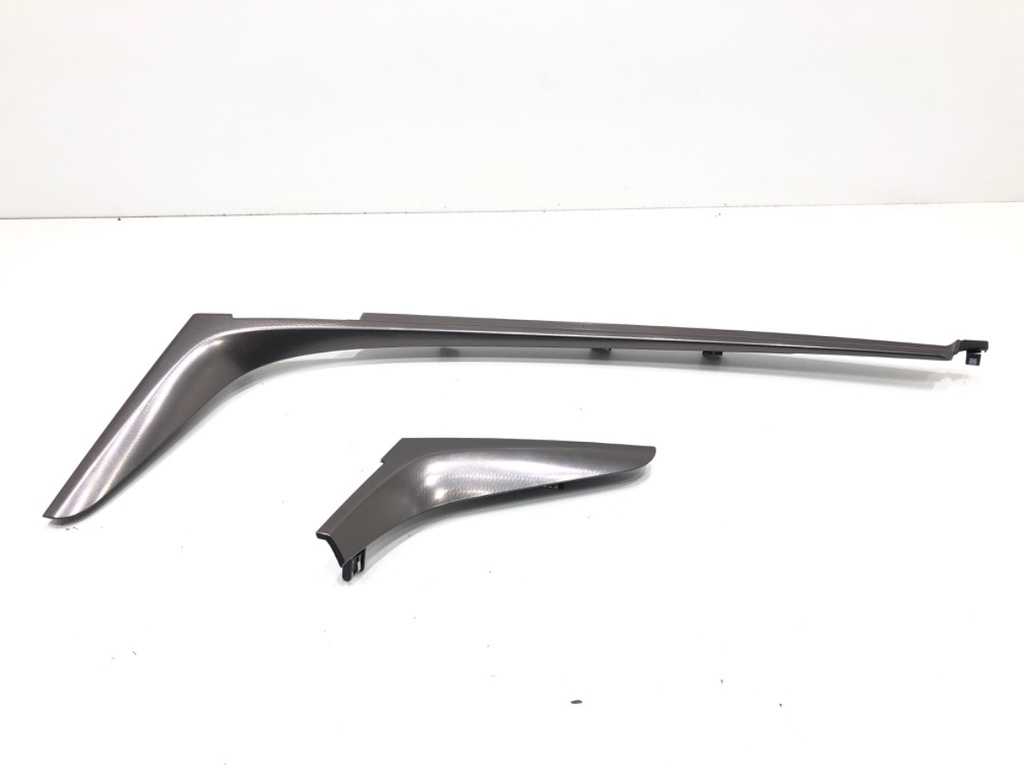 [STARK-677611] Moldura decorativa OPEL ZAFIRA TOURER C (P12) 2.0 CDTi 121 kW 2011-2022