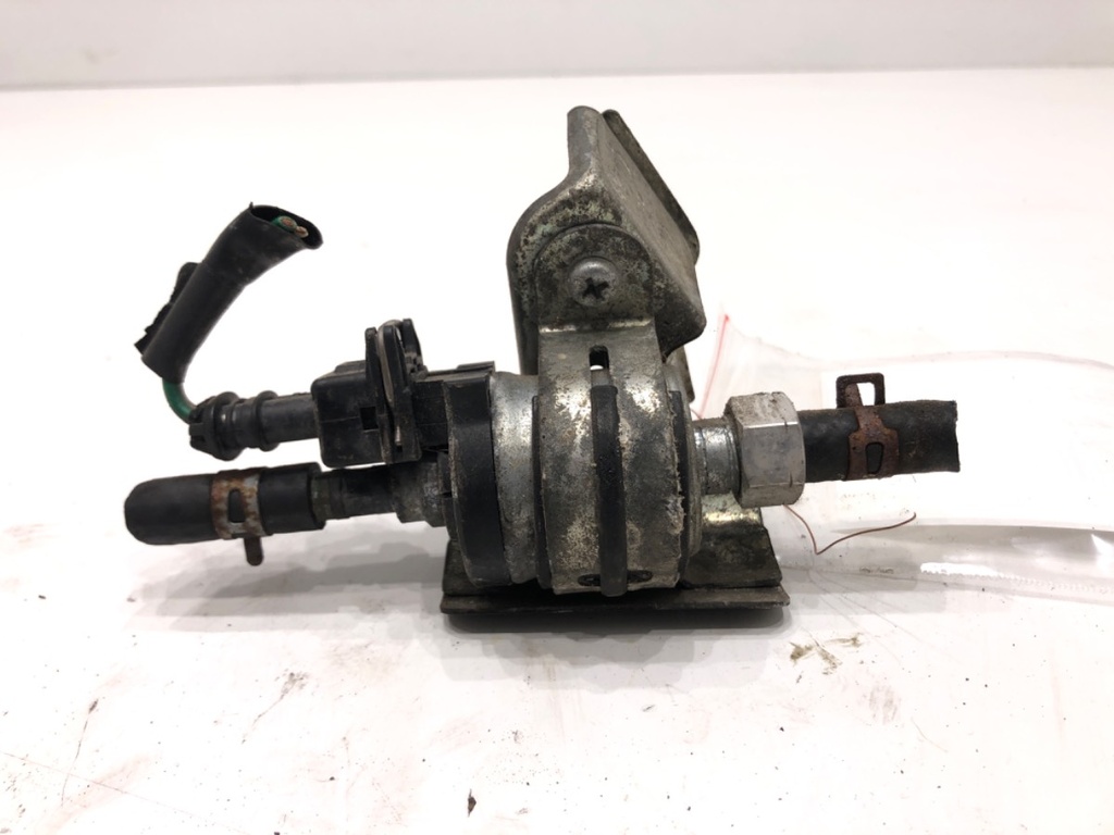 [STARK-684158] Bomba de calefacción Webasto Toyota Auris (_E15_) 1.4 D-4D 66 kW 2007-2012
