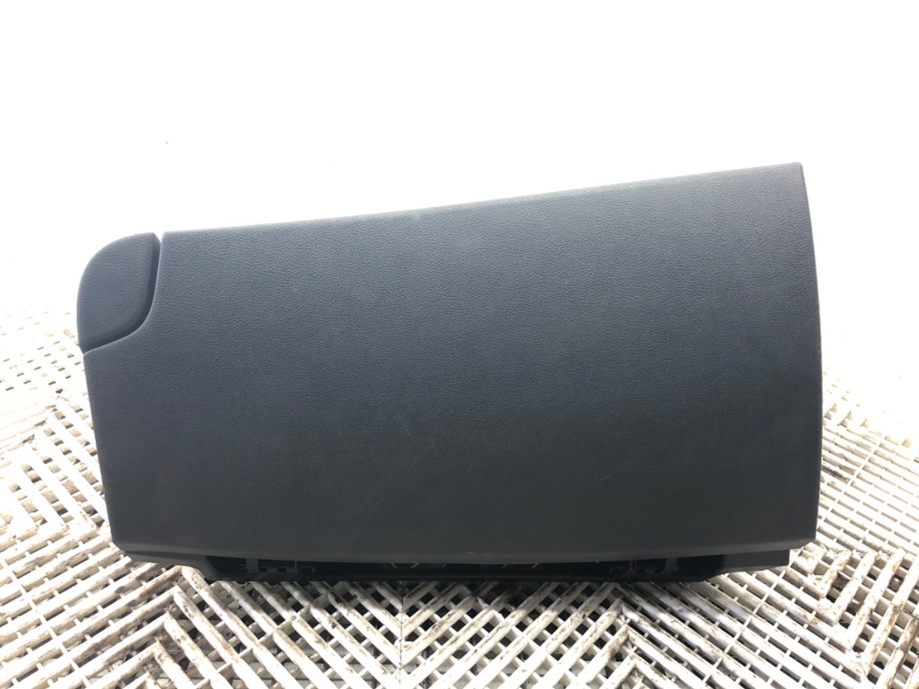 [STARK-690284] Guantelete del pasajero HYUNDAI VELOSTER (FS) 2011-2017