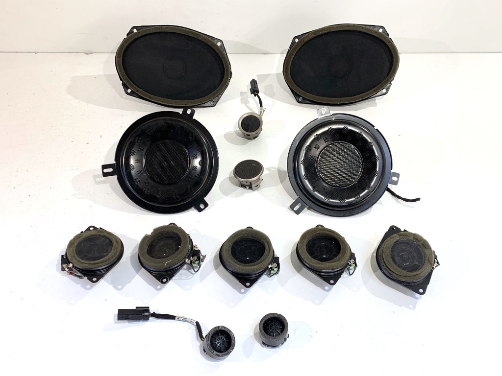 [STARK-862802] Altavoz JEEP Grand Cherokee IV (WK, WK2) 2010-2022