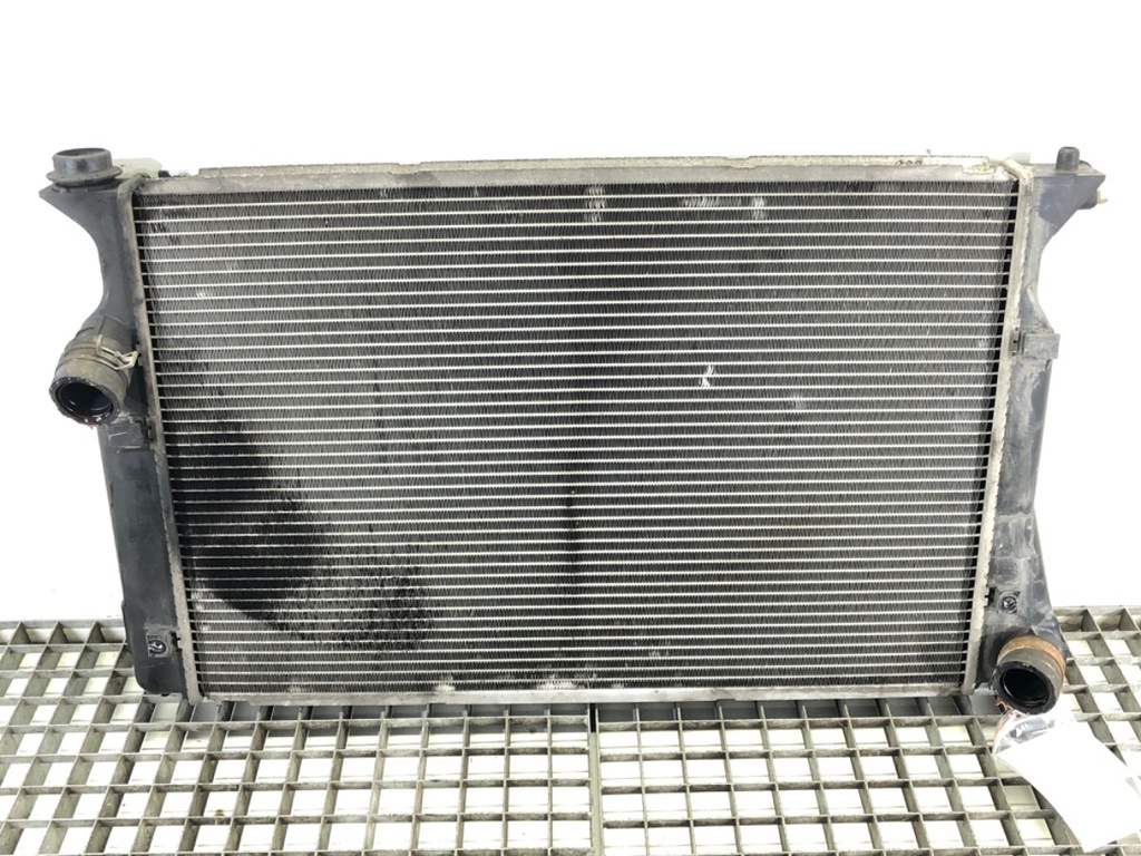 [STARK-695760] Radiador de agua Toyota Corolla Verso 2.2 D-4D 2004-2009