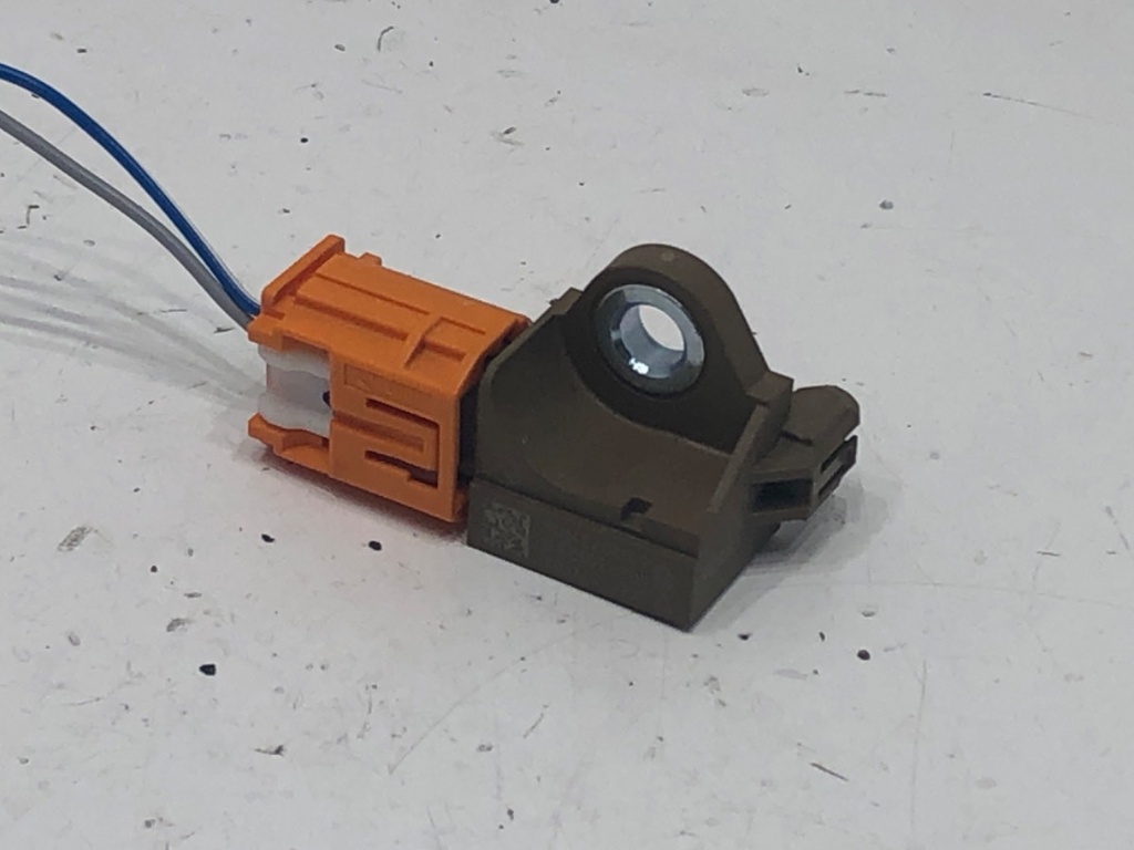 [STARK-696297] Sensor de impacto MAZDA CX-5 (KE, GH) 2.2 D 129 kW 2012-2017
