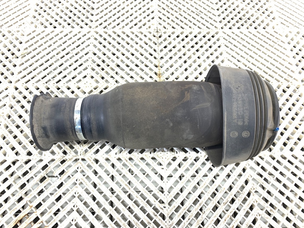 [STARK-711705] Soporte de suspensión trasero derecho BMW Serie 5 Touring (E61) 2004-2010