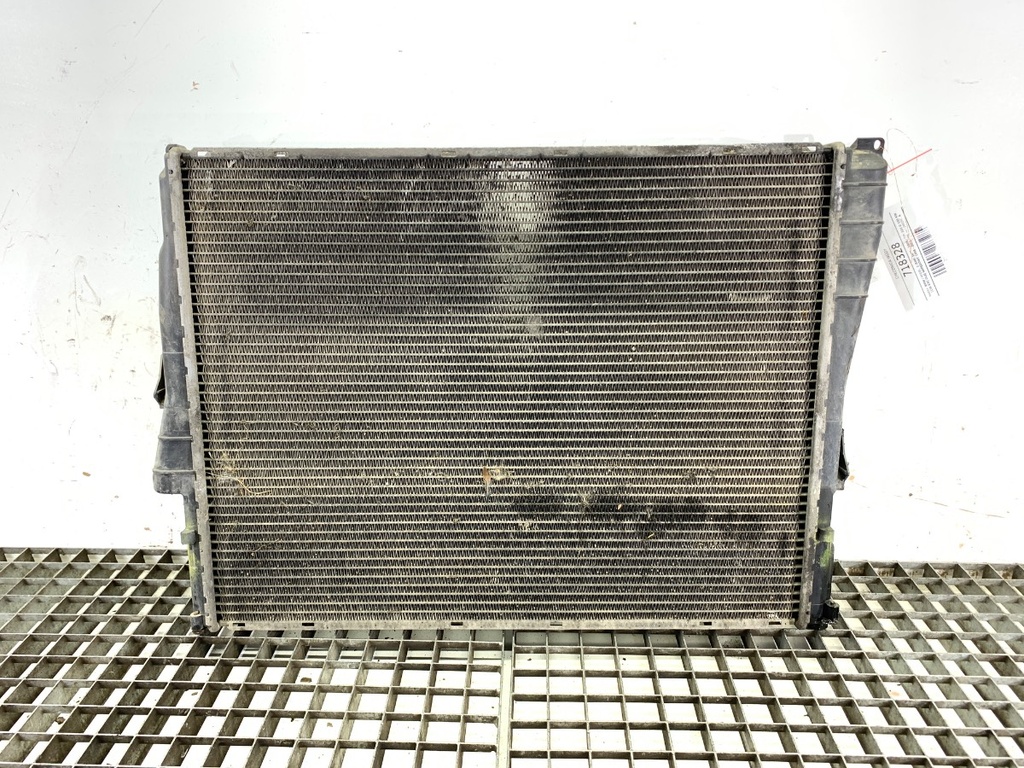[STARK-718328] Radiador de agua BMW Serie 3 (E46) 1997-2005