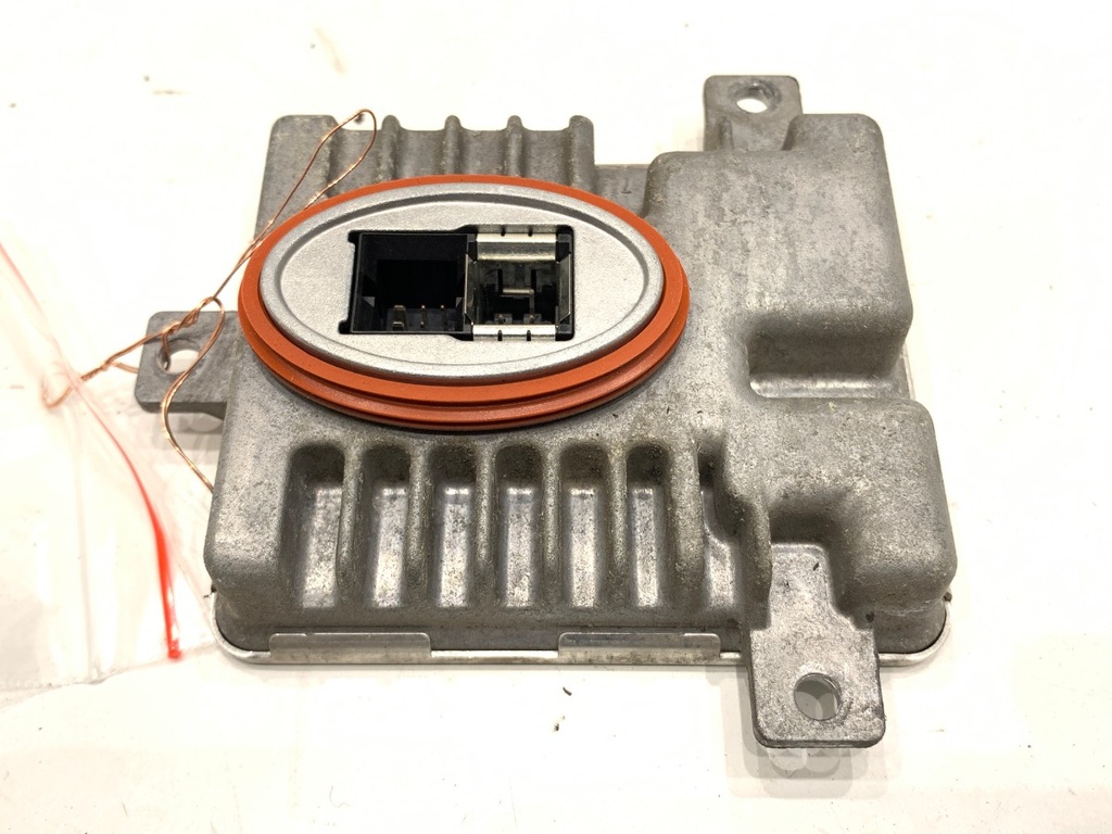 [STARK-743955] Convertidor de xenón BMW Serie 5 Touring (F11) 2009-2017