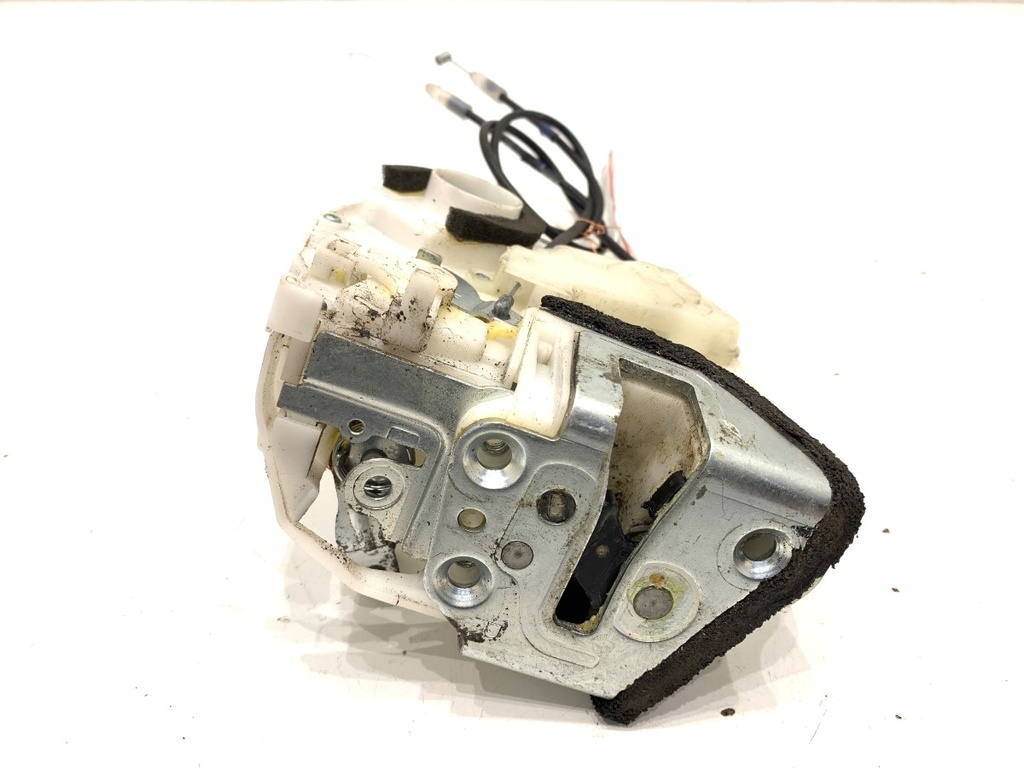 [STARK-750682] Cierre de puerta trasera derecha SUZUKI SX4 (EY, GY) 2006-2022