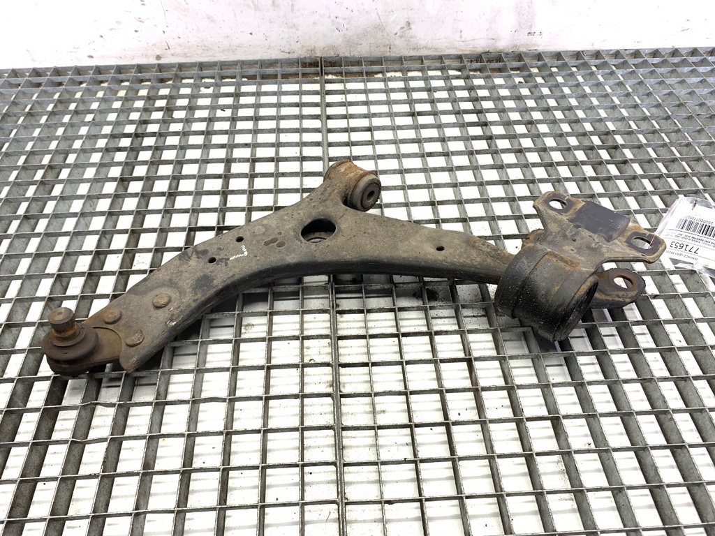 [STARK-771653] Aleta delantera izquierda Ford Focus III 2010-2022