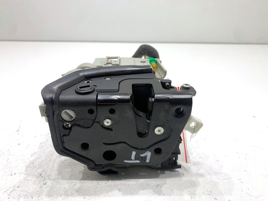 [STARK-850552] Cerradura de puerta trasera izquierda Audi A5 (F53, F5P) 2016-2022