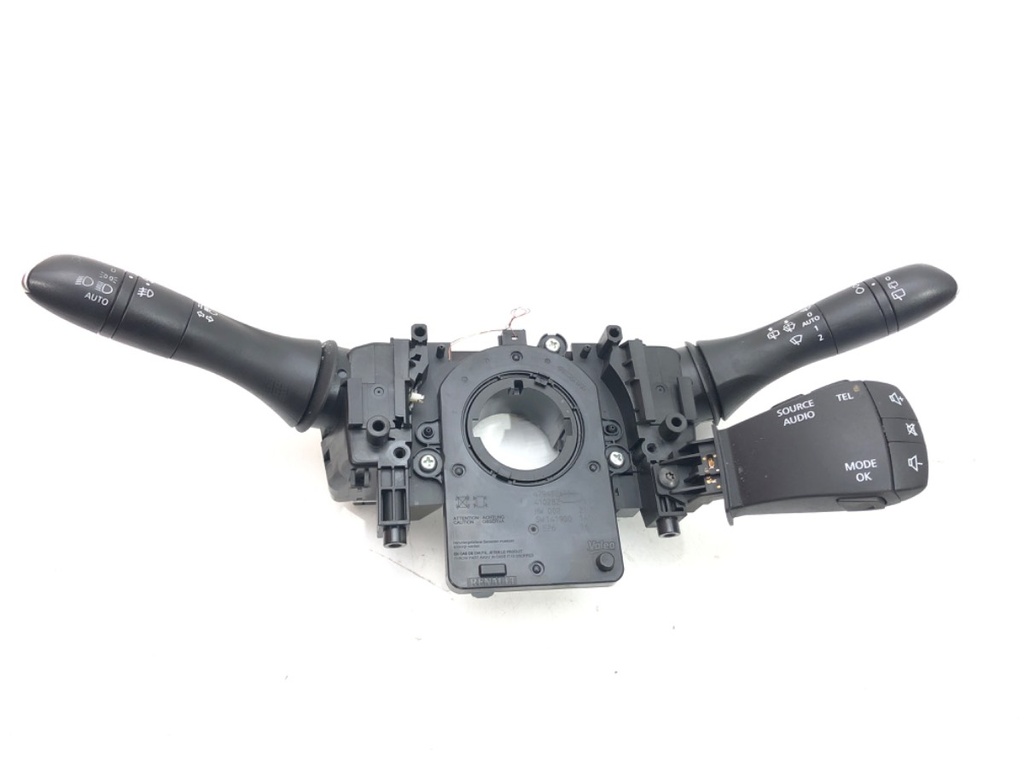 [STARK-663811] Combinado de luces Renault Kadjar (HA_, HL_) 2015-2022 1.6 dCi 130 4x4