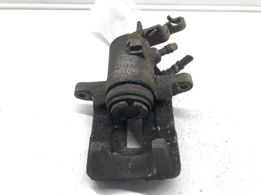 [STARK-482934] Pinza de freno trasera derecha SEAT León (1P1) 1.6 75 kW (102 CV) gasolina 2005-2012
