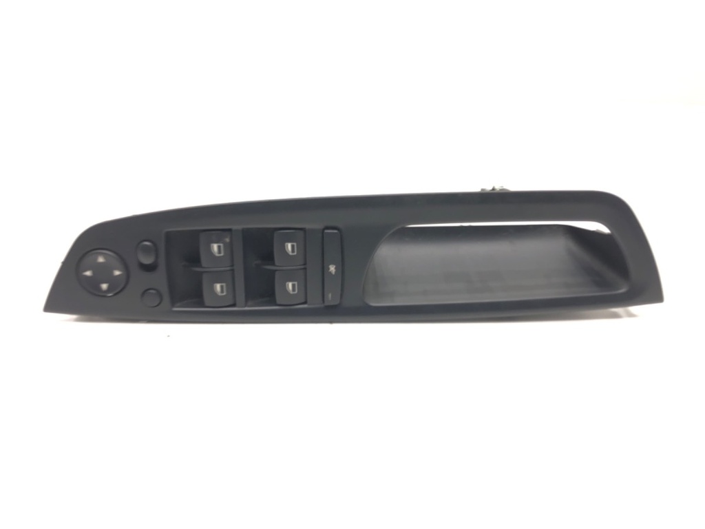 [STARK-667047] Interruptor de elevalunas BMW X6 (E71, E72) 2007-2014