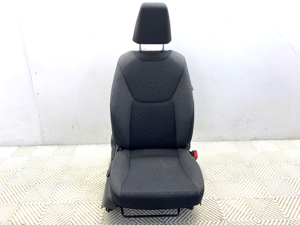 [STARK-886712] Asiento delantero derecho Toyota Yaris Cross (MXP_) 2020-2022