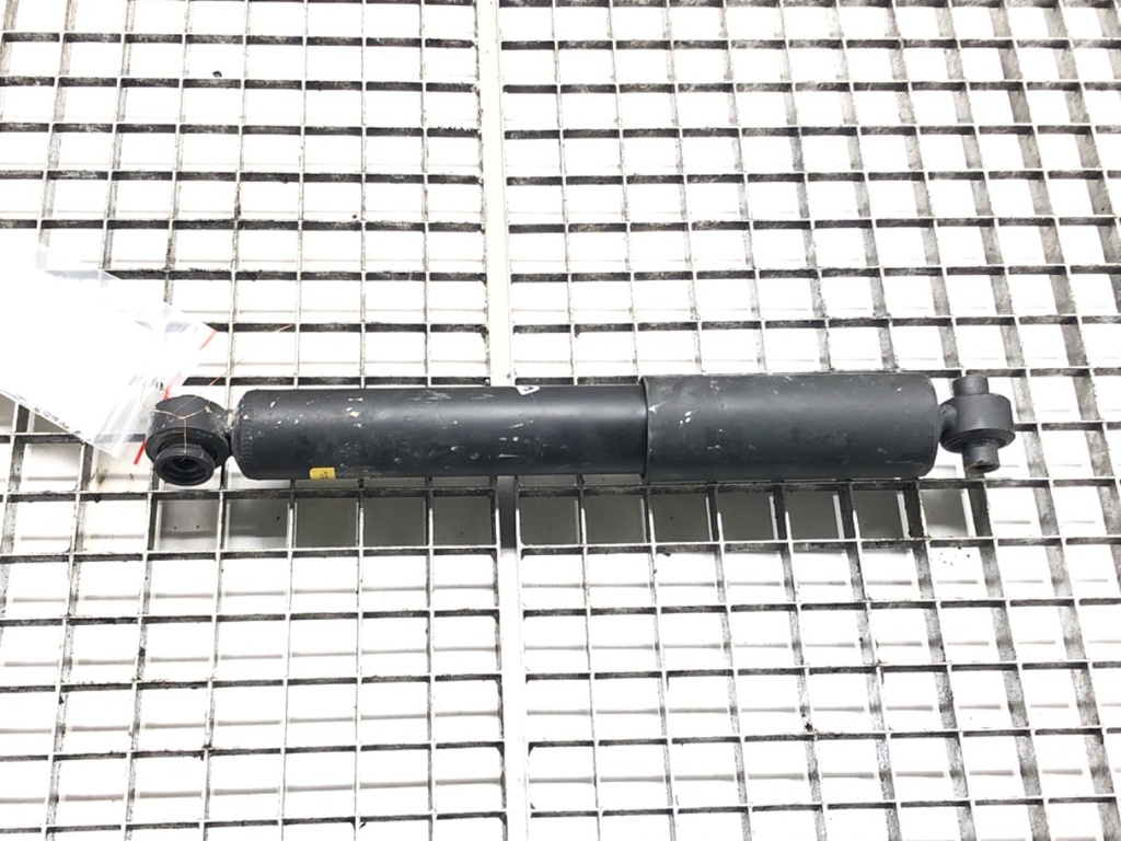 [STARK-525716] Amortiguador trasero derecho HYUNDAI ELANTRA V sedan (MD, UD) 2010-2022