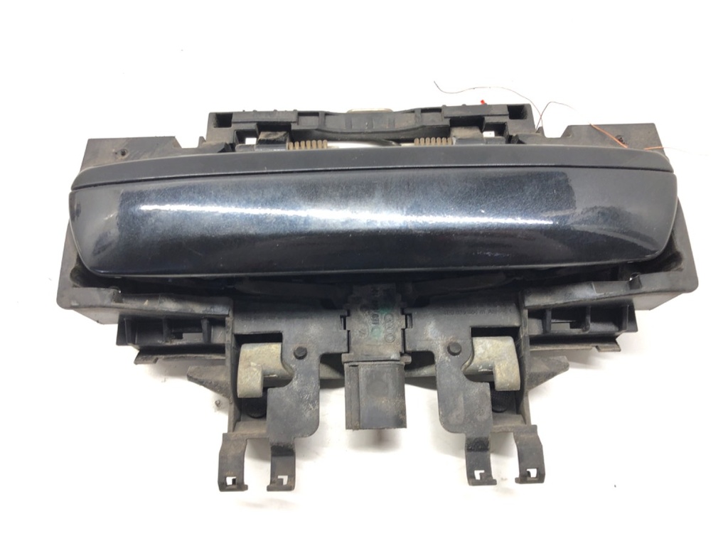 [STARK-560793] Manilla exterior de puerta derecha delantera Audi A8 D3 (4E2, 4E8) 2002-2010