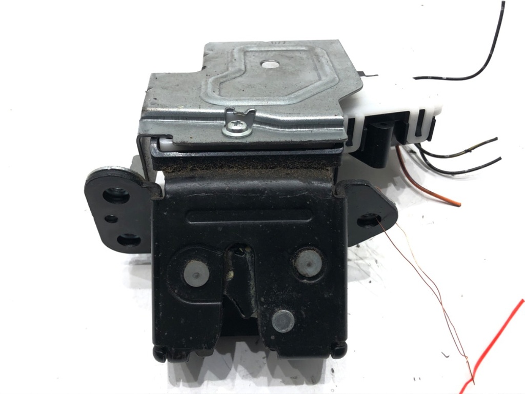 [STARK-648349] Cierre de portón trasero MAZDA 2 (DE_, DH_) 2007-2015
