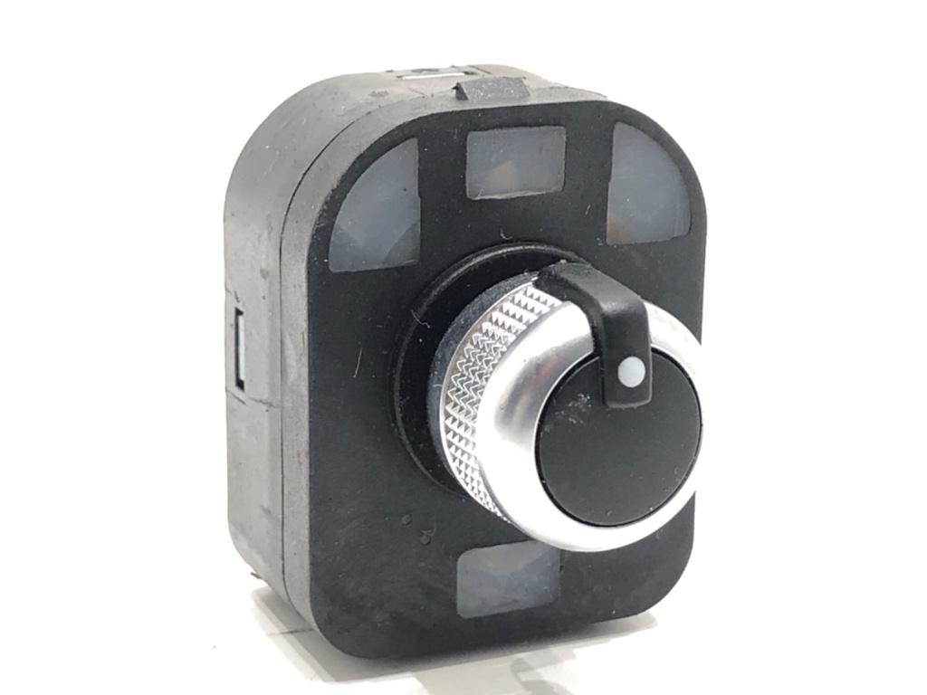 [STARK-780670] Interruptor de ajuste de espejos AUDI Q7 (4LB) 2006-2016