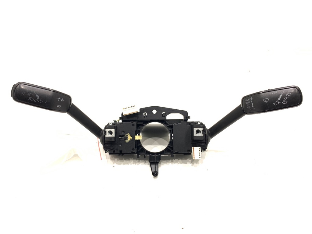 [STARK-782298] Combinado de luces VW Golf VII (5G1, BQ1, BE1, BE2) 2012-2022