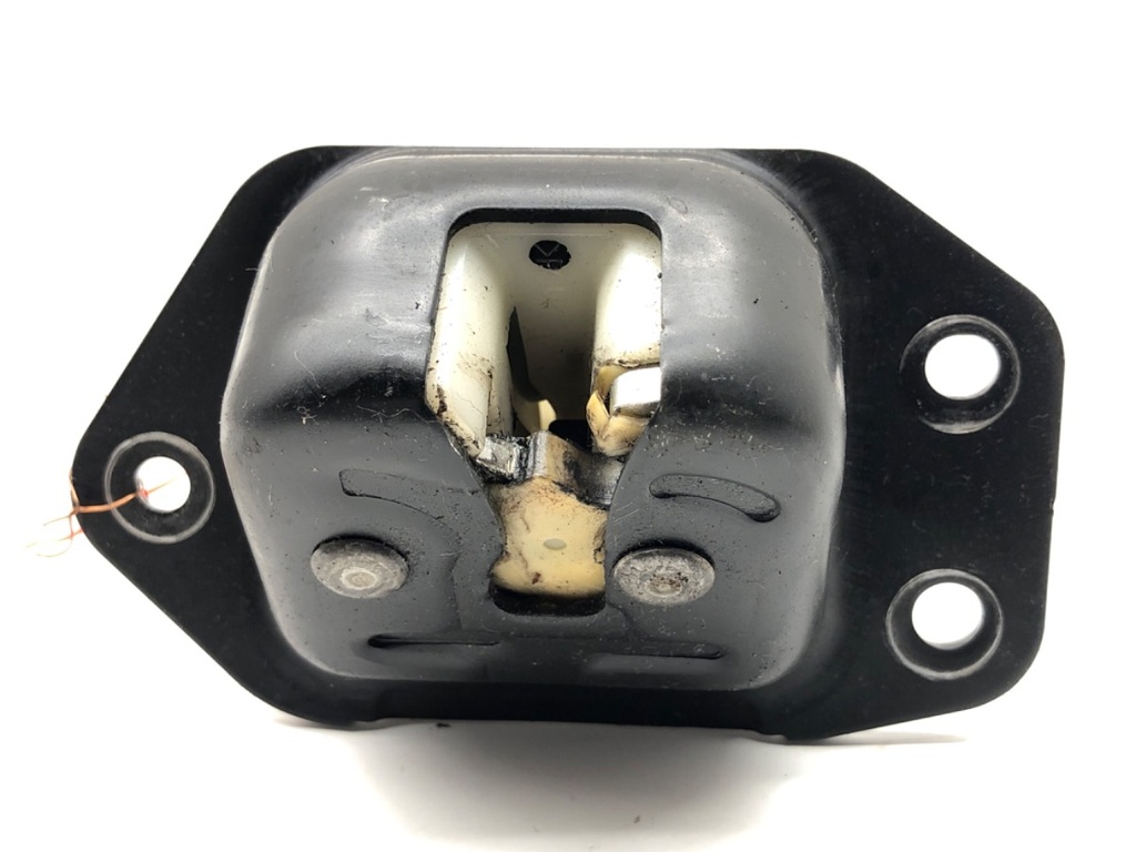 [STARK-785924] Cierre de portón trasero NISSAN JUKE (F15) 2010-2022