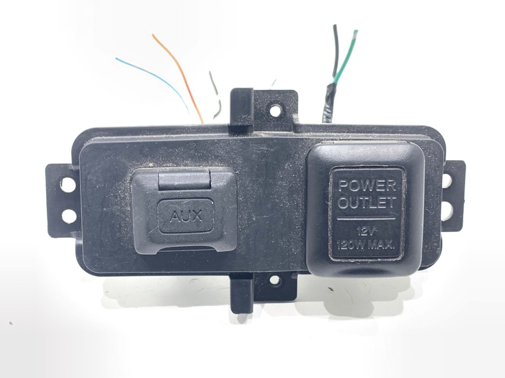 [STARK-795637] Puerto USB Honda CR-V III (RE_) 2006-2022 2.2 i-CTDi 4WD (RE6)