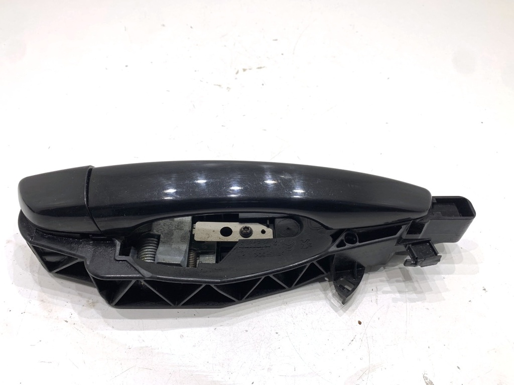 [STARK-844034] Manilla exterior de puerta derecha delantera PEUGEOT 308 SW II 2014-2021