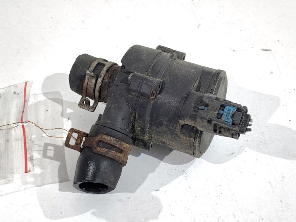 [STARK-853110] Bomba de agua adicional Renault Master III 2.3 dCi 170 FWD 125 kW 0392023219
