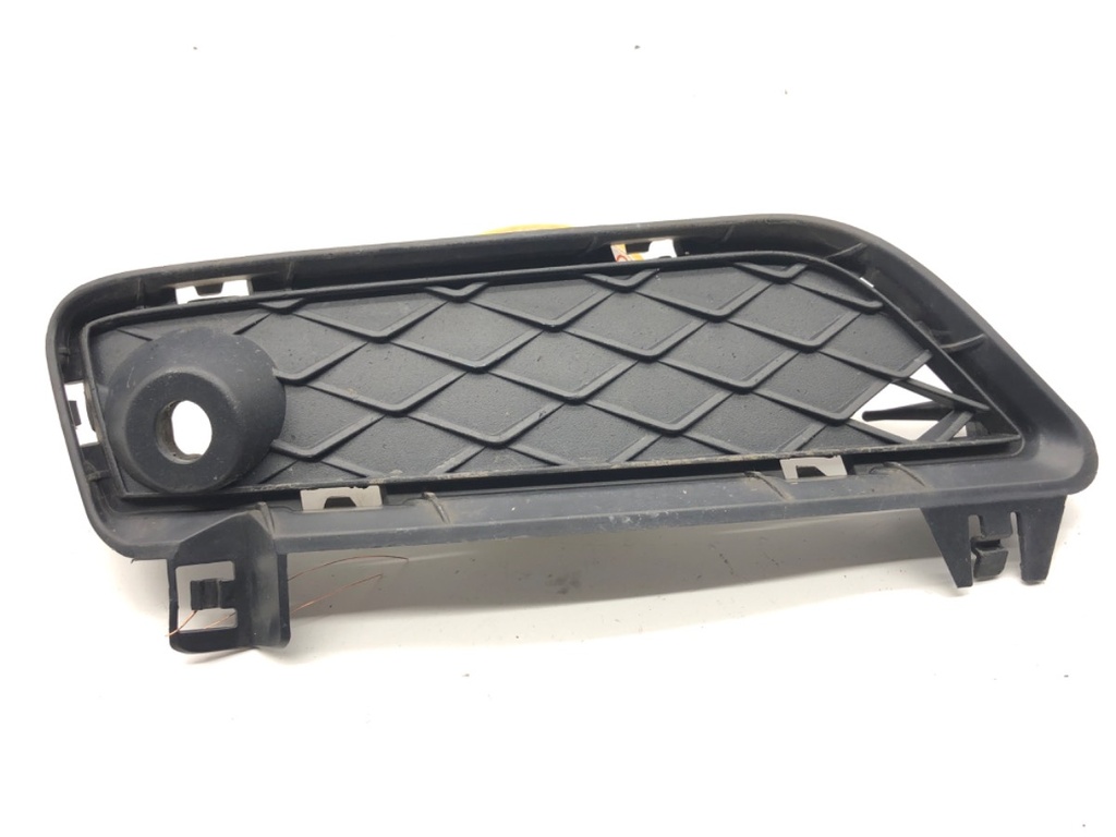 [STARK-858314] Rejilla de parachoques delantero izquierda BMW X3 (F25) 2010-2017