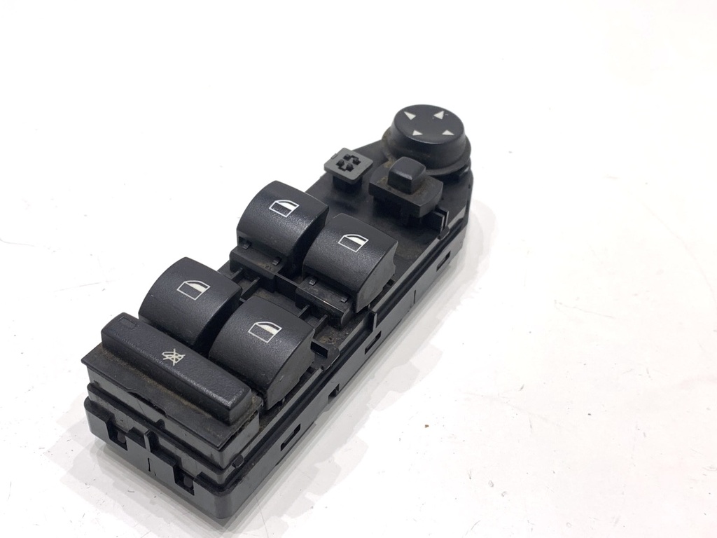 [STARK-865027] Interruptor de elevalunas BMW Serie 5 Touring (E61) 2004-2010