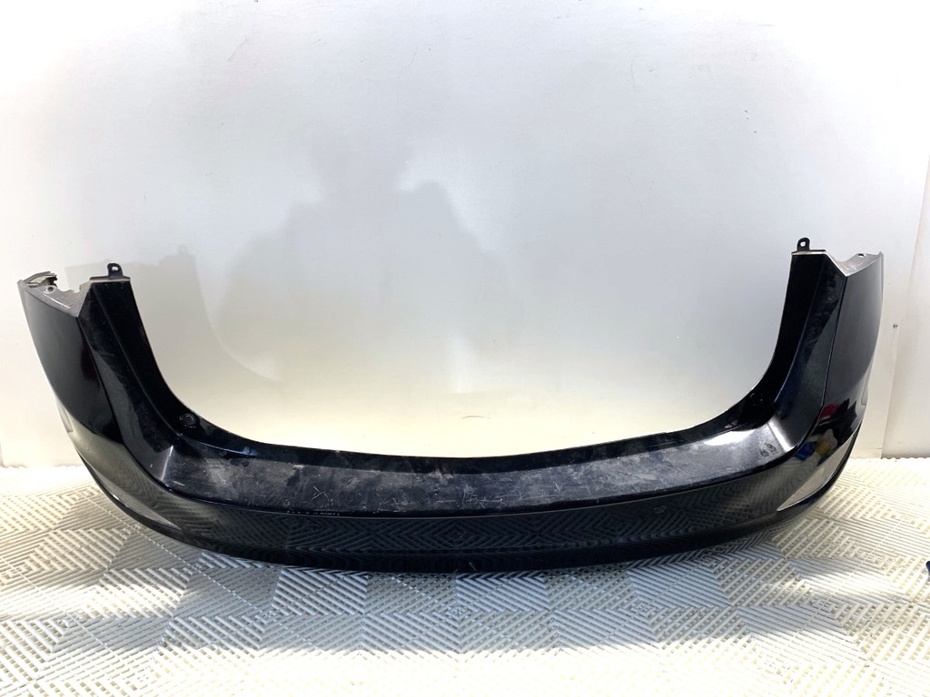 [STARK-878315] Parachoques trasero HYUNDAI i30 Kombi (GD) 2012-2022
