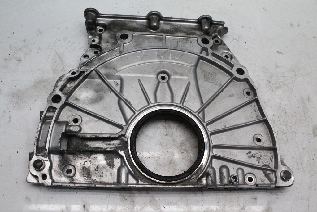 [MTD-325790] Tapa de balancines BMW 2.0 B48B20A 8640047