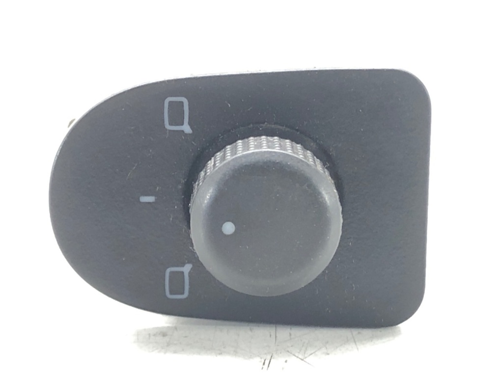 [STARK-496229] Interruptor de ajuste de espejos SEAT LEON (1M1) 1999-2006