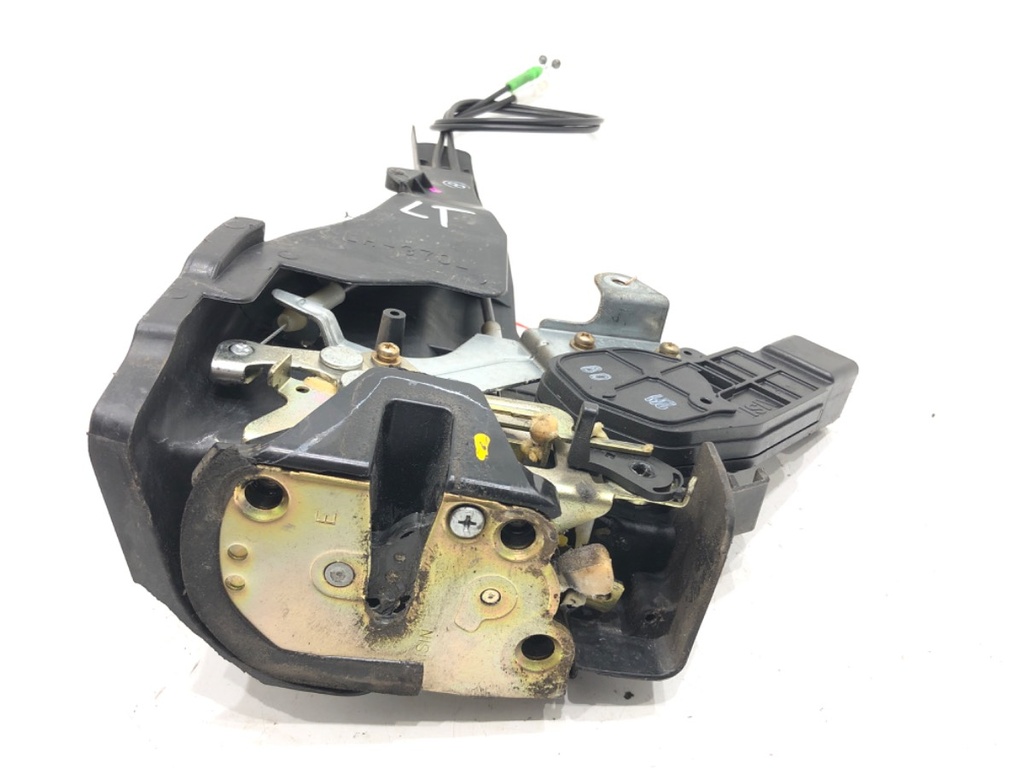 [STARK-601306] Cerradura de puerta trasera izquierda Toyota Avensis Verso (_M2_) 2001-2011