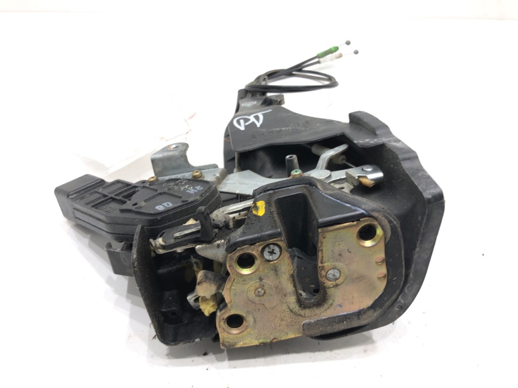 [STARK-601307] Cerradura de puerta trasera derecha Toyota Avensis Verso (_M2_) 2001-2011