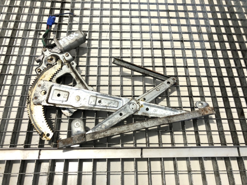 [STARK-630747] Elevador de ventana delantero izquierdo SUBARU FORESTER (SF_) 1997-2002