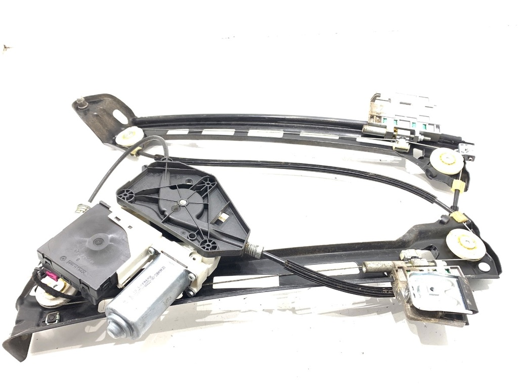 [STARK-736474] Elevador de ventana delantero derecho VW Passat CC B6 (357) 2008-2012