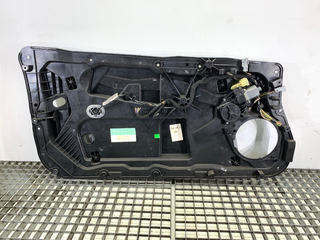 [STARK-746774] Elevador de ventana delantero izquierdo Ford Fiesta VI (CB1, CCN) 2008-2022